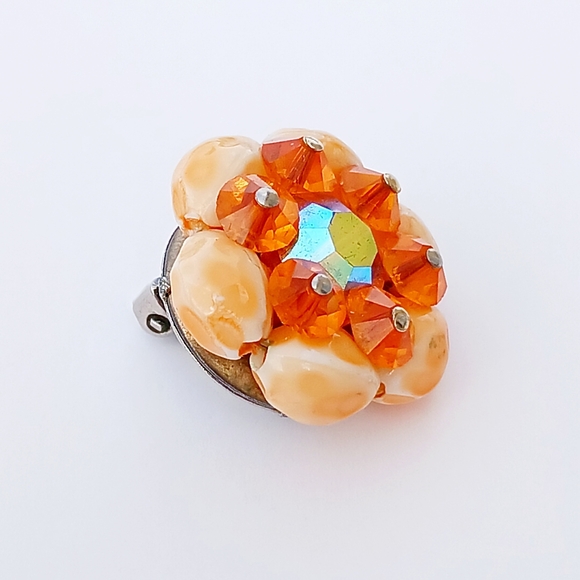 VINTAGE ORANGE SHELL EARRINGS AB cluster clipon MCM tropical Party Cowrie Glam - Picture 5 of 6